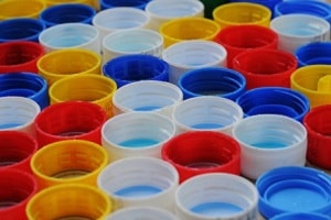 materiales-construccion-sostenible-plastico