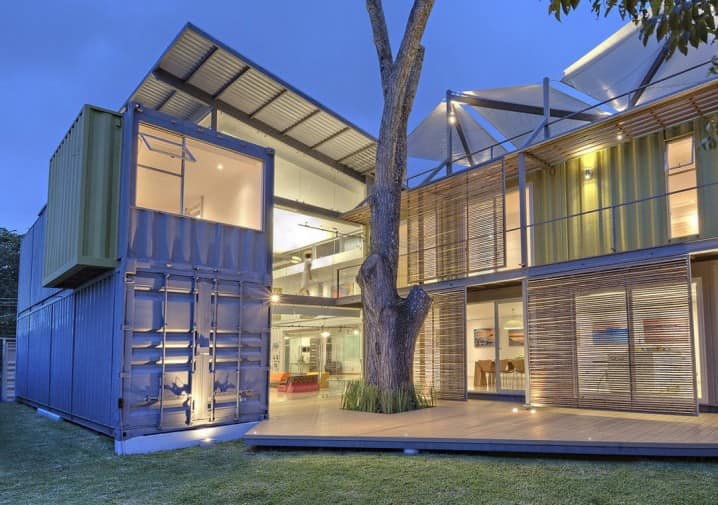 casas-materiales-reciclados-contenedores