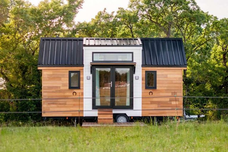 exterior-mobile-home