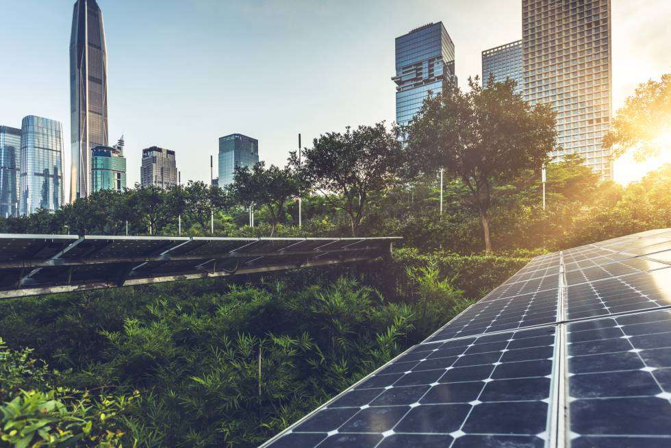 placas-solares-edificios-consumo-energetico