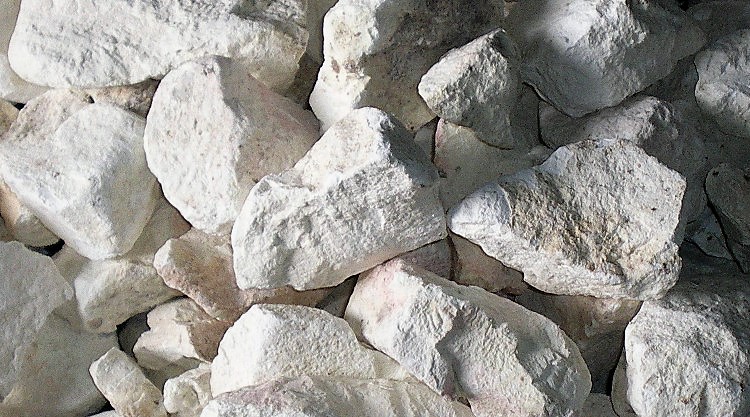 pintura-cal-piedra-blanca