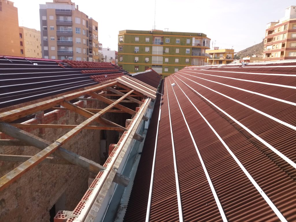 Rehabilitacion-energetica-de-cubierta-Escolaica-Cullera-impermeabilizacion
