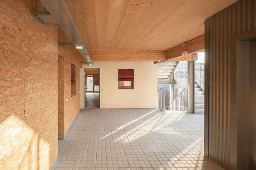 edificio-cirerers-madera