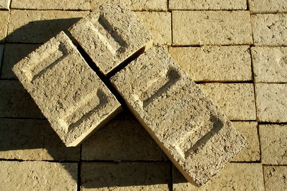 material-reciclado-curioso-construcción