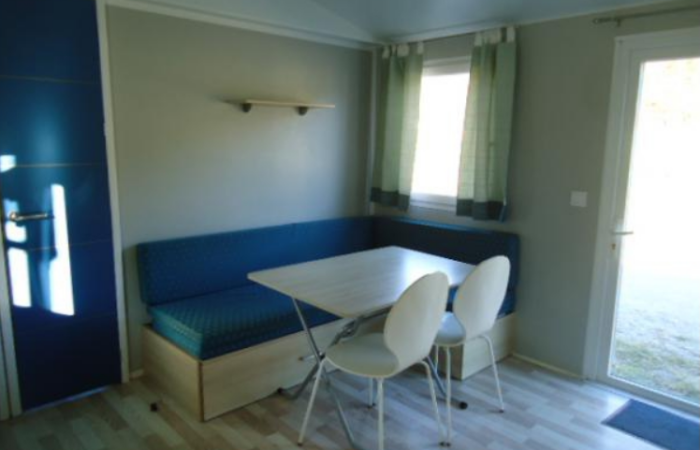 mobile-home-sun-roller-750-interior-2