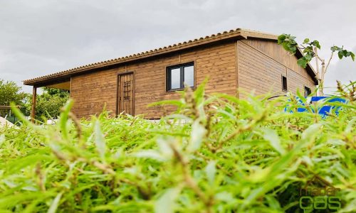 casa-madera-porche-fachada