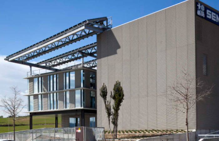 fachada-edificio-oficinas-sener