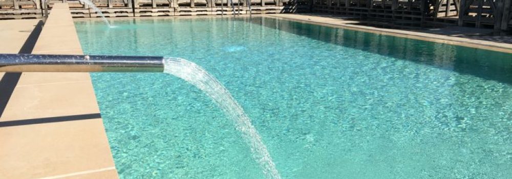 piscina-hotel-aire-de-bardenas