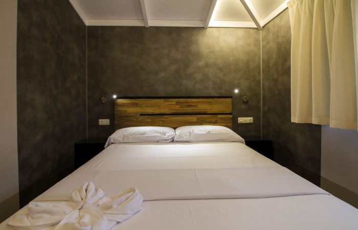 mobilhome-wesvillas25-dormitorio